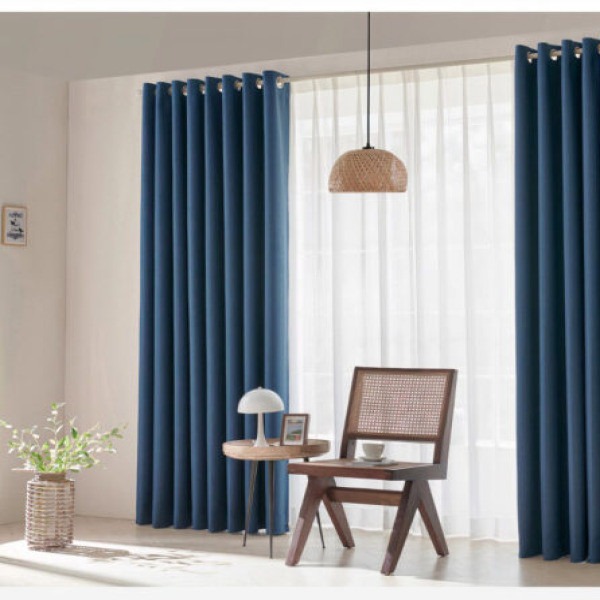 Rèm Vải Deep Blue – Màu Xanh Đậm Cho Không Gian Tinh Tế Sang Trọng