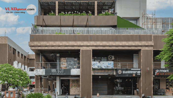 Thi công mặt dựng facade