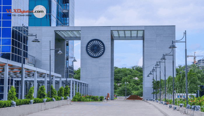 Thi công mặt dựng facade